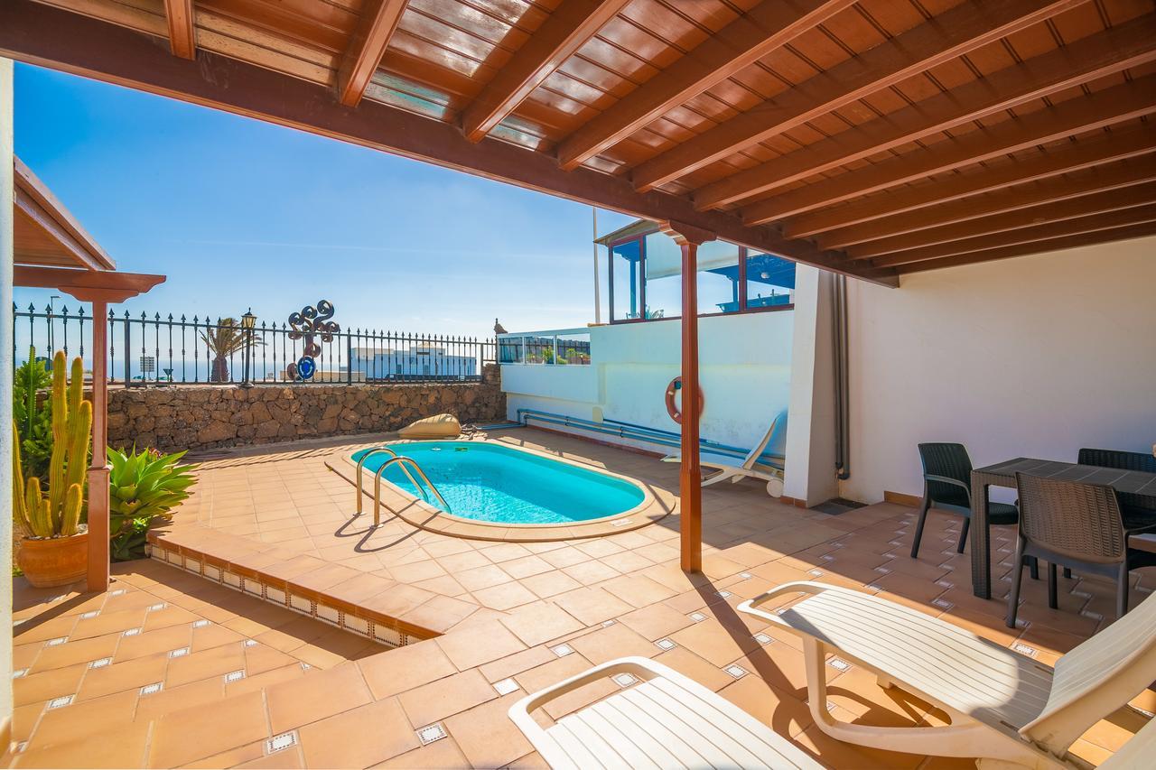 Villa Tias Exterior photo